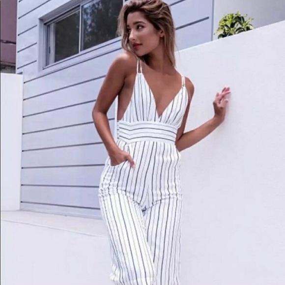 New White and Black Striped Romper ❤️ - Picture 3 of 7